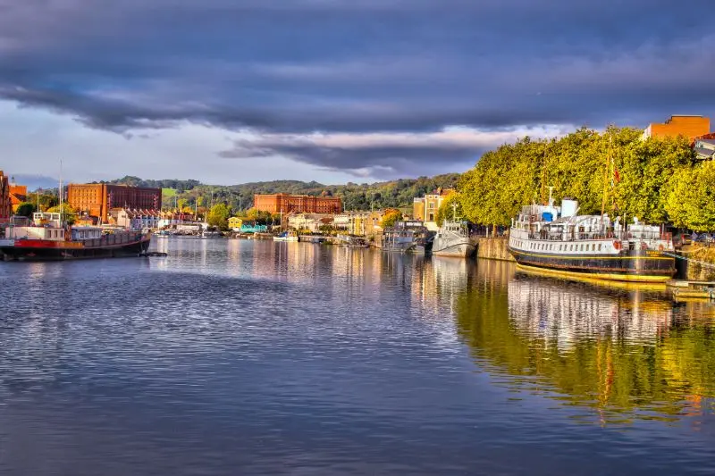 free parking in bristol